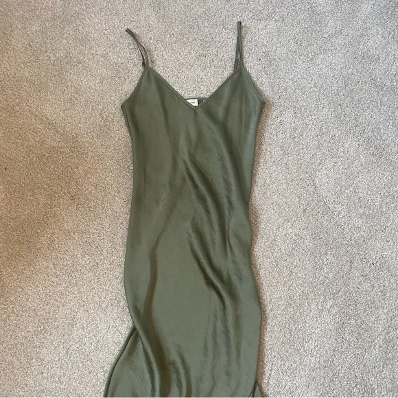 Aritzia Wilfred Only Slip Midi Dress in Bitter Sage - Picture 3 of 7